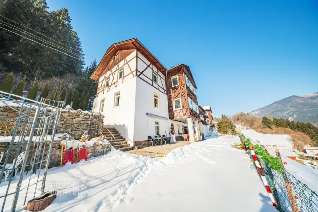 Großzügiges Bauland mit Bestand – 10.448 m² Entwicklungspotenzial in erhöhter Lage über Mürzzuschlag - Titelbild