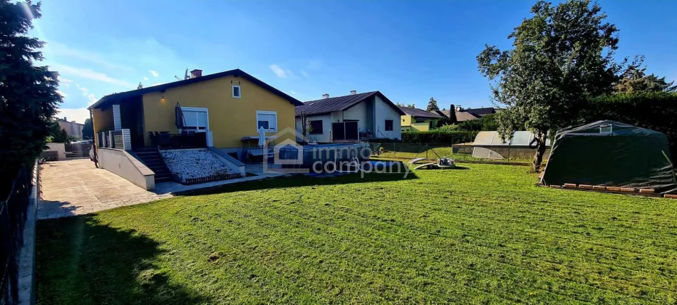 Einfamilienhaus in Wiener Neudorf mit Garten - Titelbild