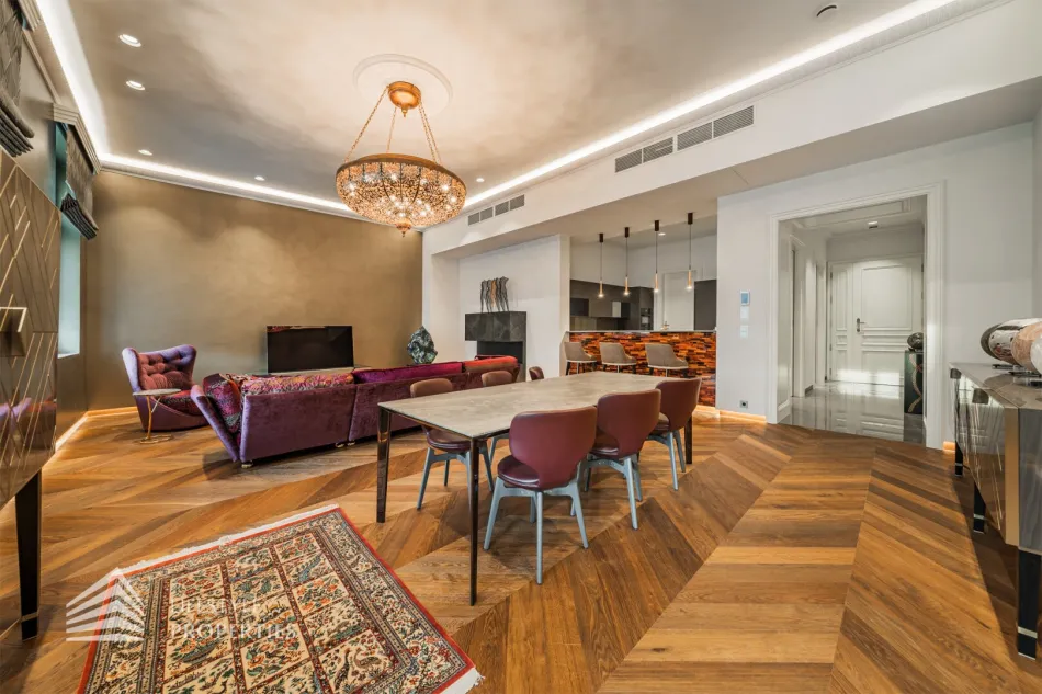 Concierge-Service im Palais: 4-Zimmer-Erstbezug im Herzen der Inneren Stadt, Nähe Börse - Bild