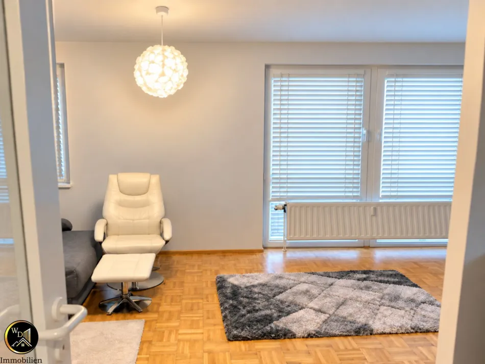 Neuwertige Wohnung mit Blick ins Grüne, U6 in der Nähe – so schön kann Wohnen in Wien sein - Bild