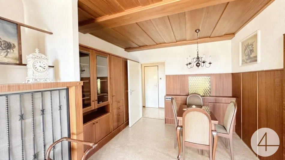 Stilvolles Wohnen mit Biedermeier-Flair | 73 m² & Westloggia - Bild