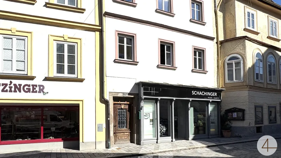 CHARMANTES Geschäftslokal in der Altstadt von Waidhofen! Fernwärme! Provisionsfrei! Vielseitig nutzbar! - Titelbild