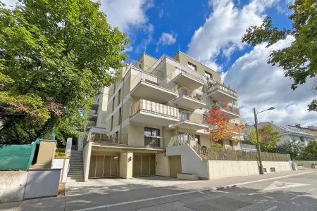 Hausansicht Straßenseite