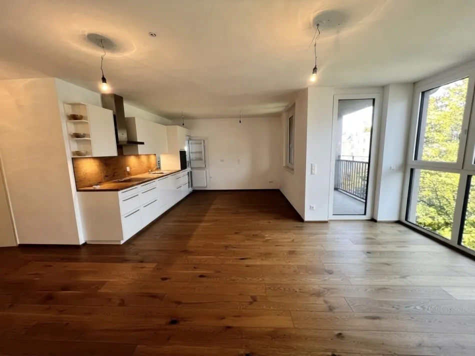 Hochwertige Neubau 3 Zimmer Wohnung mit Loggia perfekt für Familie oder WG - Titelbild