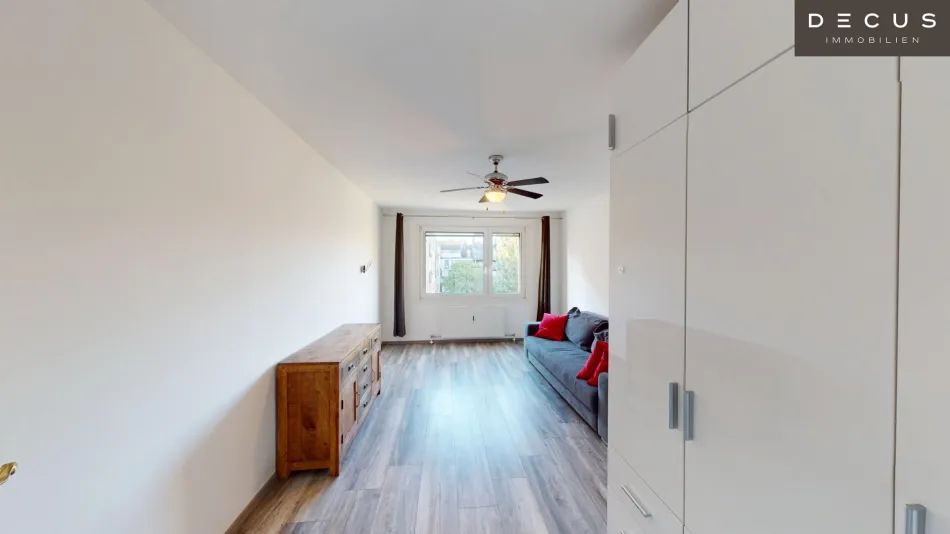 INNENHOFLAGE - HELLE 2 ZIMMER WOHNUNG MIT SEPARATER KÜCHE - Bild