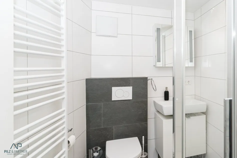 2 Zimmer Wohnung - genial zentral! - Bild