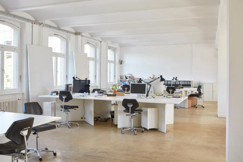 Eindrucksvolle 6-Zimmer Wohnung im Dachgeschoss in bester Lage, Nähe Börse - Titelbild