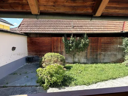 Begrünter Innenhof