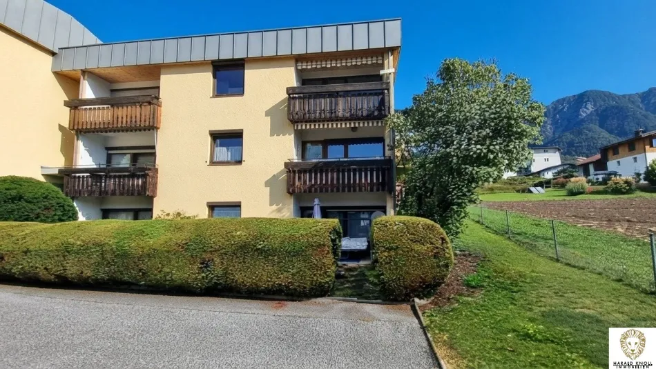 Garconniere mit Loggia und Einzelgarage in Rum - Bild
