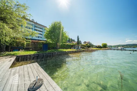Exklusives Badegrundstück mit Seehaus am Wörthersee – Privates Seeparadies in Velden