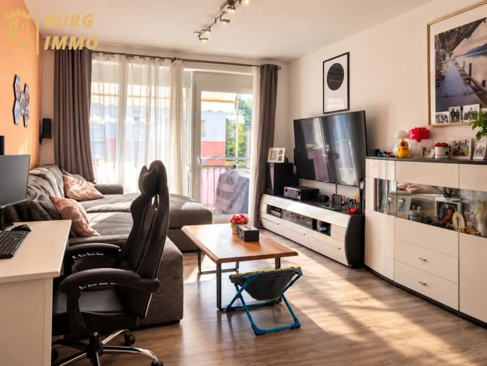 Moderne 3-Zimmer-Wohnung mit Balkon und Garagenstellplatz in Stockerau - Bild