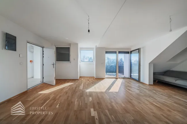 Traumhafte 3-Zimmerwohnung mit Balkon, Nähe Schloss Hetzendorf - Titelbild