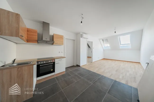 Traumhafte 2-Zimmerwohnung, Nähe Schloss Hetzendorf - Titelbild