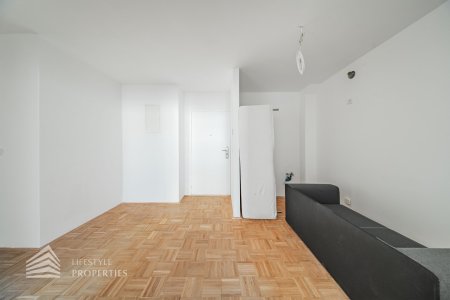 Traumhafte 2-Zimmerwohnung/Ordination Nähe Schloss Hetzendorf
