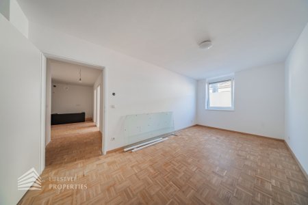 Traumhafte 2-Zimmerwohnung/Ordination Nähe Schloss Hetzendorf