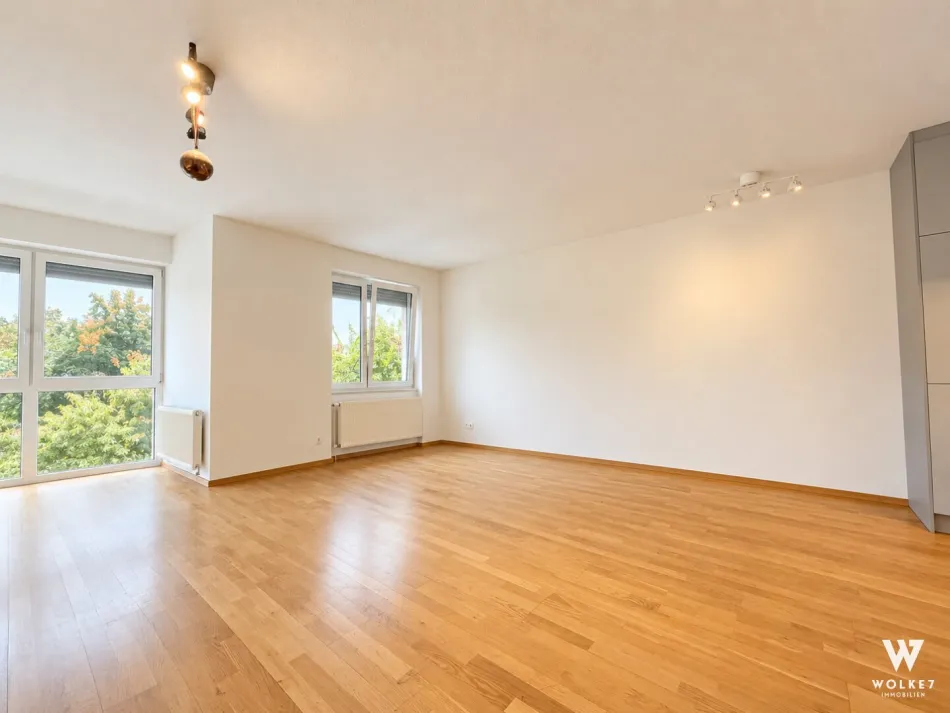 Helle 3-Zimmer-Wohnung mit Balkon I Blick in den Gemeinschaftsgarten | U4 Margaretengürtel - Bild