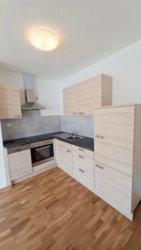 Vermietete 2-Zimmer-Wohnung zum Kauf in Frohsdorf - Wiener Neustadt-Land - Bild