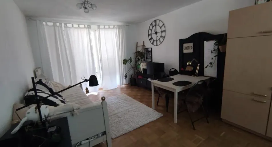 Kuschlige Helle 3-Zimmer-Wohnung mit Balkon und Garage in 8053 Graz – Top Lage! - Bild