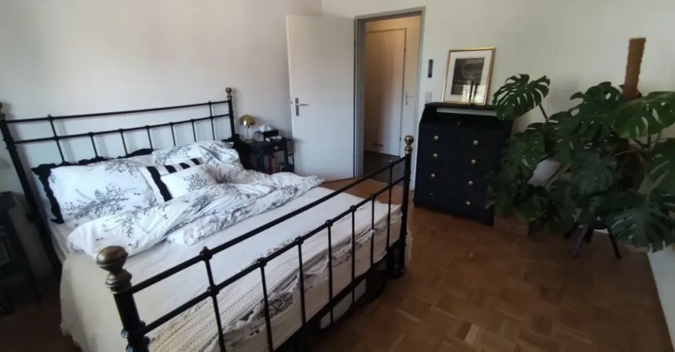 Kuschlige Helle 3-Zimmer-Wohnung mit Balkon und Garage in 8053 Graz – Top Lage! - Titelbild