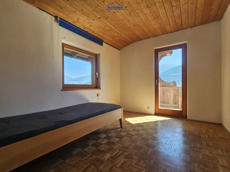 Sonnige und ruhige 4-Zimmer Wohnung im 2-Familienhaus - Bild