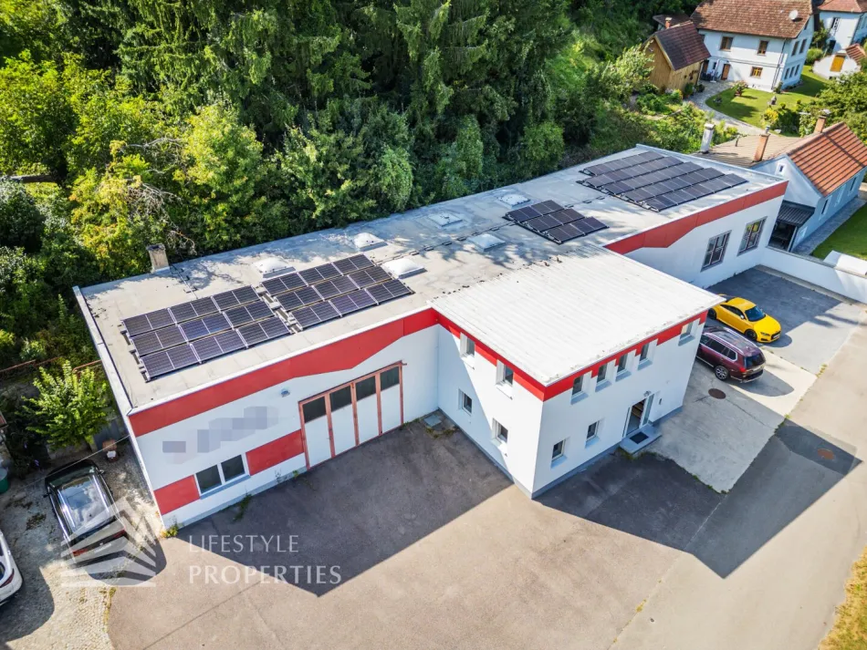 Attraktives Gewerbejuwel: Lagerhalle + Büroflächen mit Photovoltaik direkt am Bahnhof - Titelbild