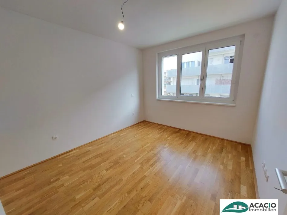 helle 3-Zimmer-Wohnung mit Tageslichtbad und Eckbalkon im Wohnpark Tullnerfeld - im Grünen wohnen, aber in der Stadt arbeiten - Tiefgaragenplatz optional möglich! - Bild