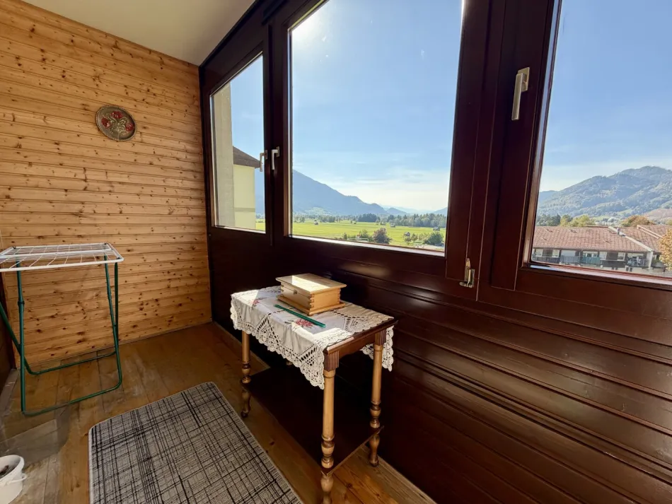 Helle 3-Zi-Wohnung mit westseitiger Loggia - Bild