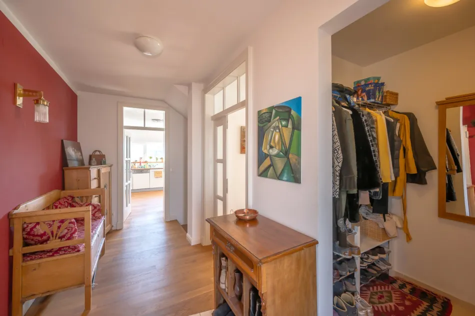 Architektenhaus mit unverbaubarem Grünblick - Wohnen auf höchstem Niveau! - Bild