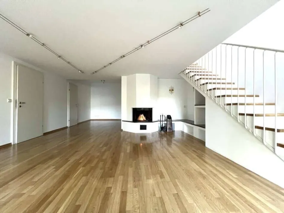 Top 1 – 200 m² Wohnen und Arbeiten unter einem Dach in Neustift am Walde, unter 6.000€/qm, BJ 1993 - Bild