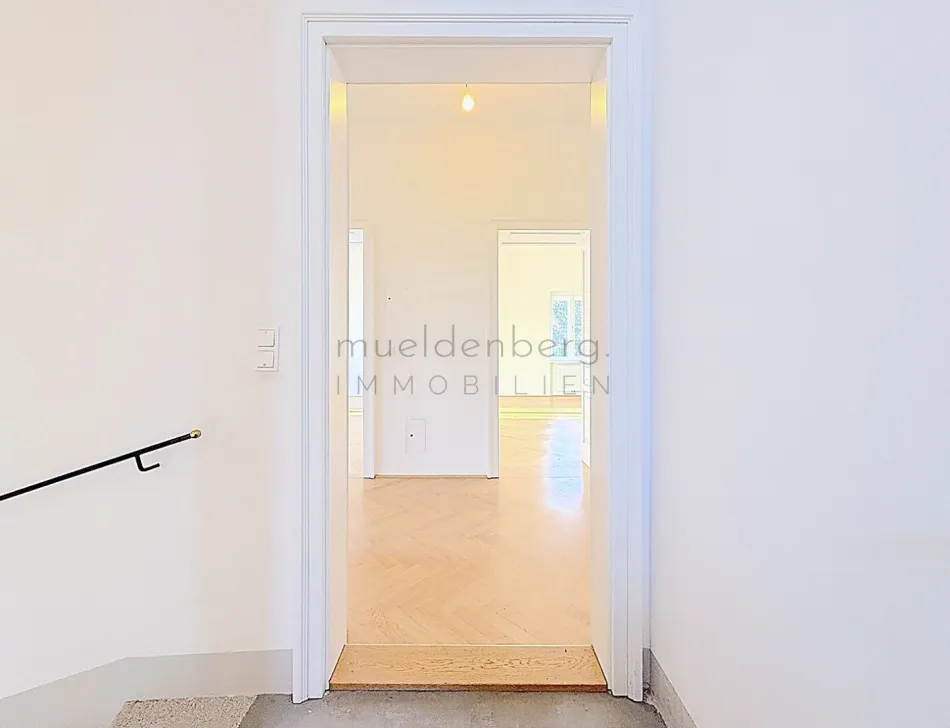 Gepflegte 7,5-Zimmer-Maisonette mit Terrasse und Balkon in 1180 Wien - Bild