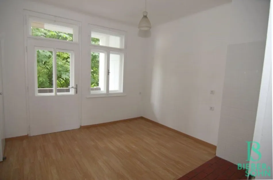 Blick Grünanlage Innenhof