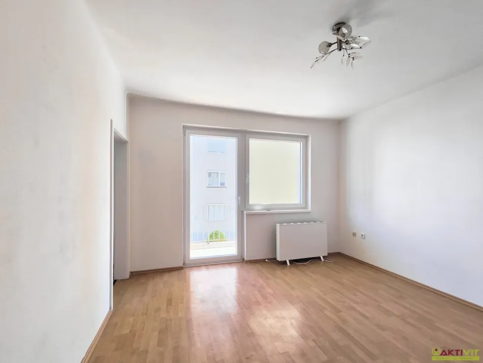 Vollständig sanierte 2-Zimmer-Wohnung mit Balkon und Keller in Zeltweg. - Bild