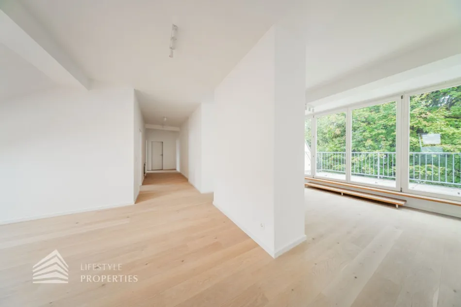 Helle 3-Zimmer Wohnung mit Terrasse, Nähe Kutschkermarkt - Bild