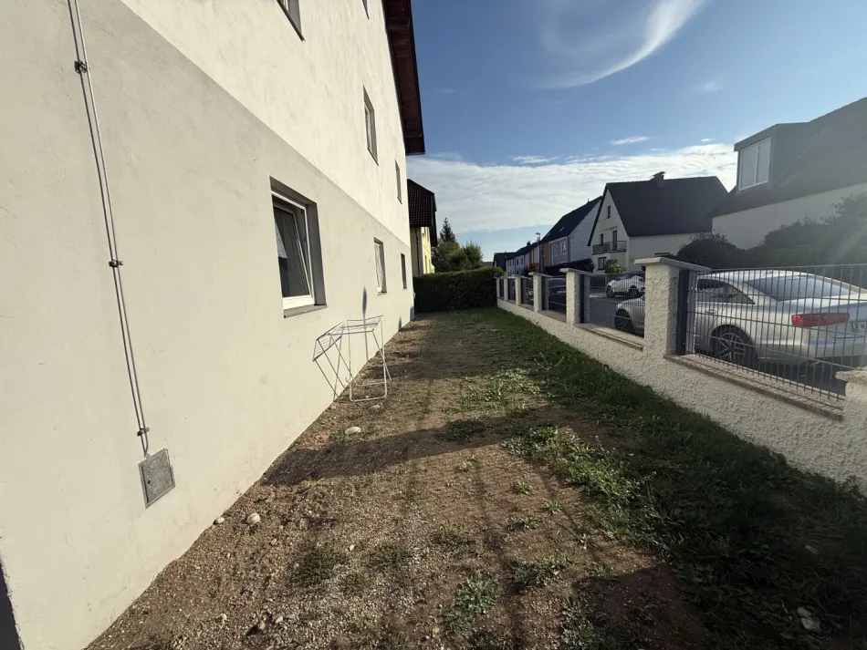 GARTENWOHNUNG 4-Zimmer-Wohnung inkl. Parkplatz - Bild