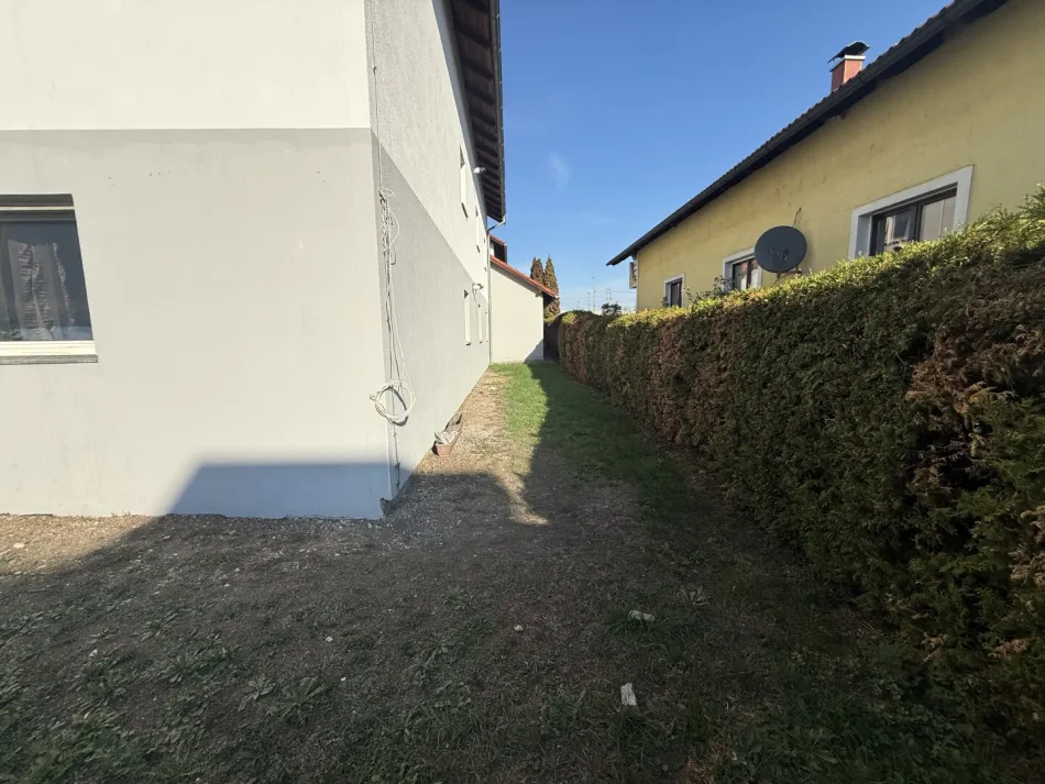 GARTENWOHNUNG 4-Zimmer-Wohnung inkl. Parkplatz - Bild
