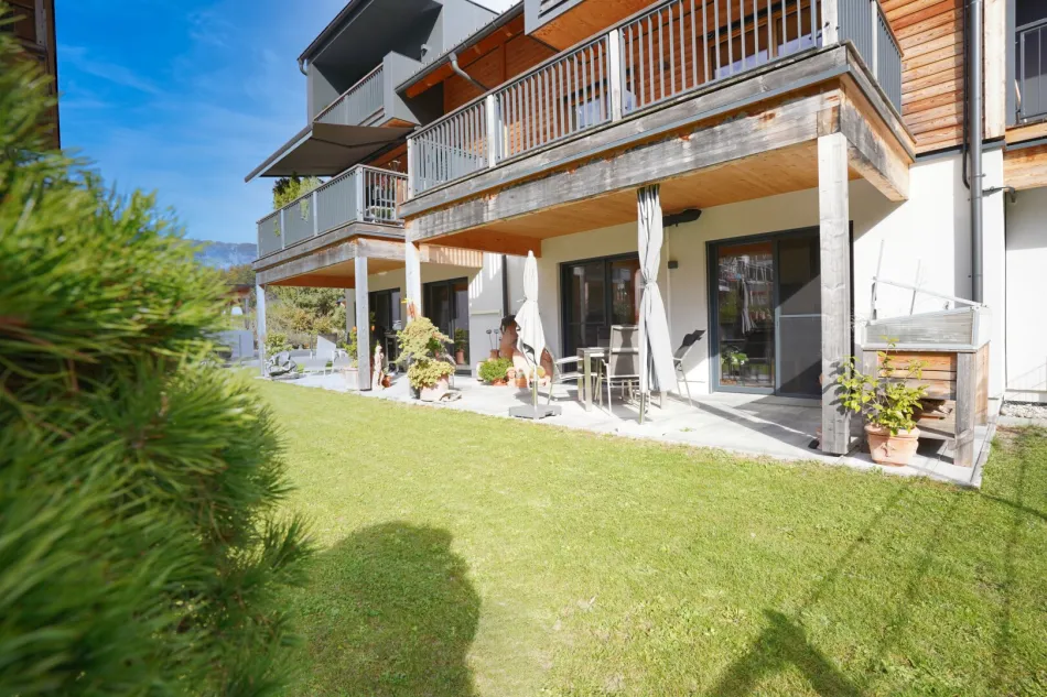 Wohnen wie im Urlaub - Gartenwohnung mit Naturbadeteich in Pöckau - Bild