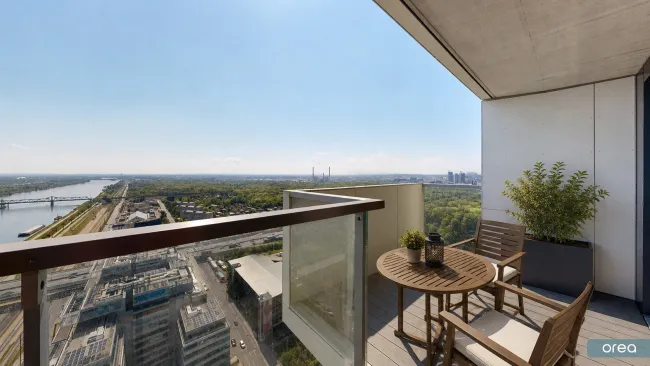 orea | Premium Mietwohnung im Marina Tower | Smart besichtigen · Online anmieten - Bild