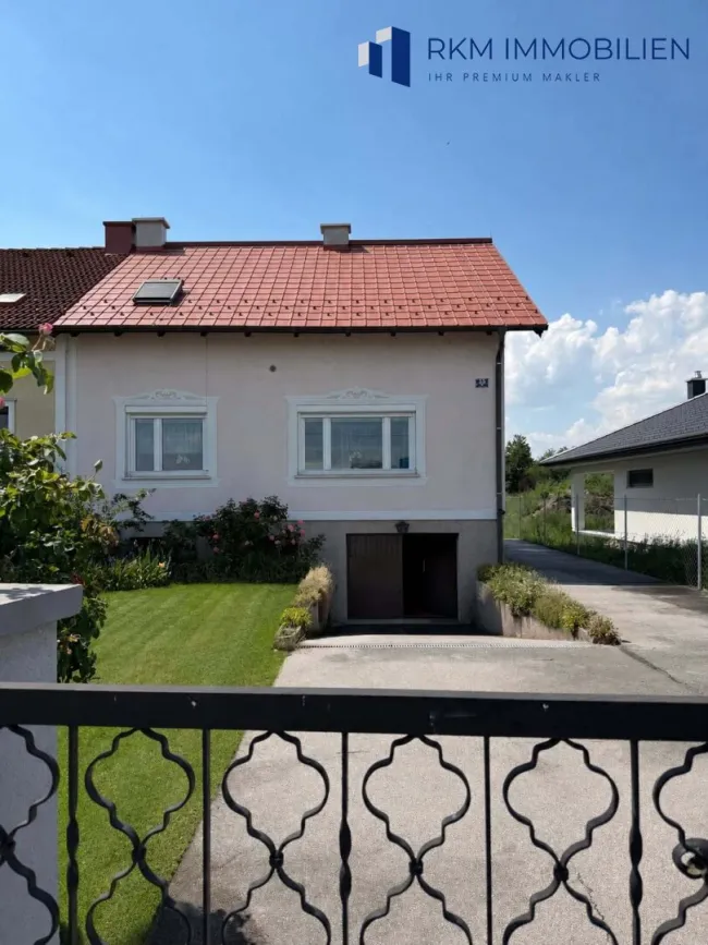 Haus Vorderansicht