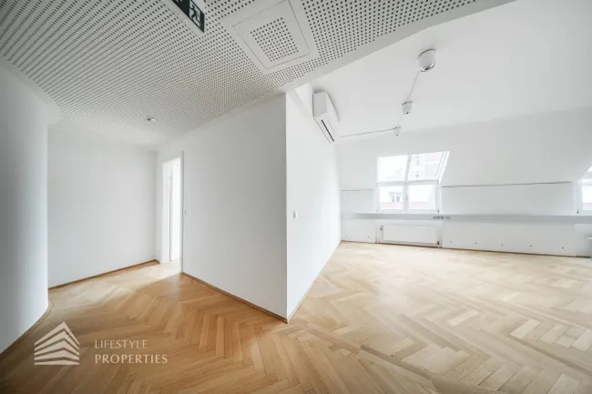 Erstbezug! Renoviertes 6-Zimmer Büro in Toplage - Titelbild