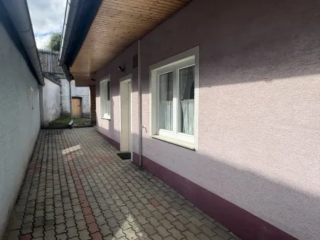 Seitlicher Zugang