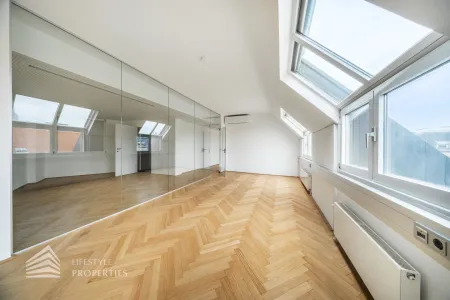 Erstbezug! Beeindruckendes 6-Zimmer Büro in Toplage