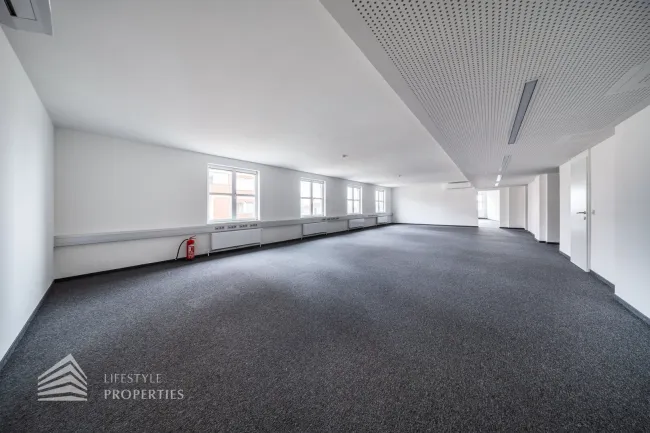 Erstbezug! Elegantes 5-Zimmer Büro in Toplage - Bild