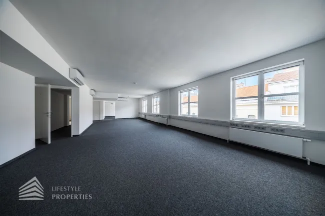 Erstbezug! Geräumiges 4-Zimmer Büro in Toplage - Titelbild