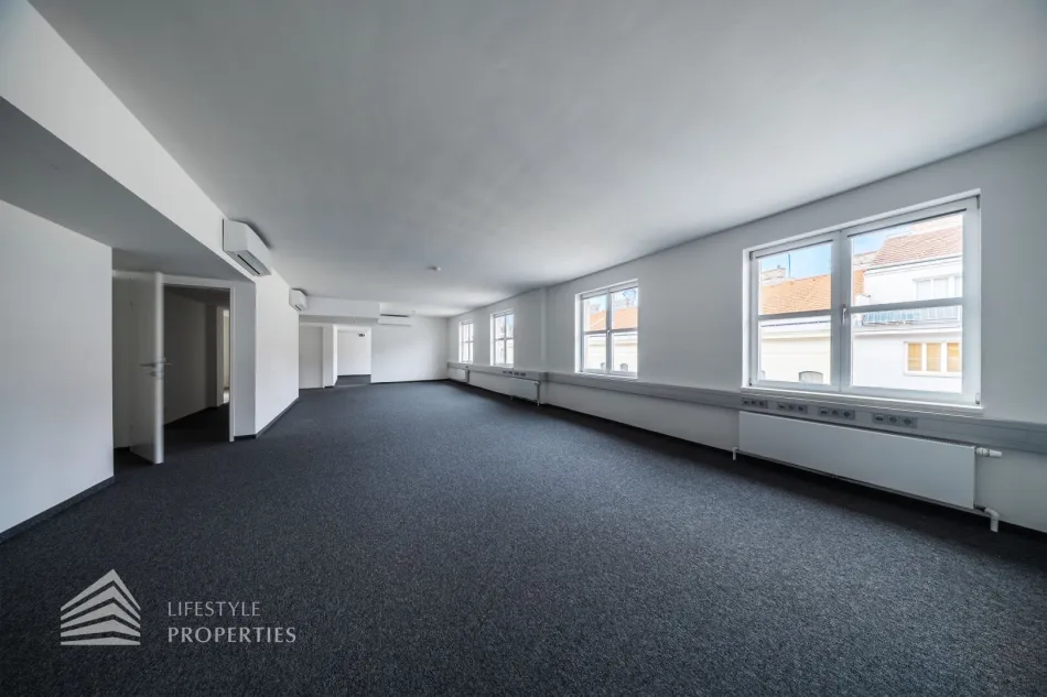 Erstbezug! Geräumiges 4-Zimmer Büro in Toplage - Titelbild