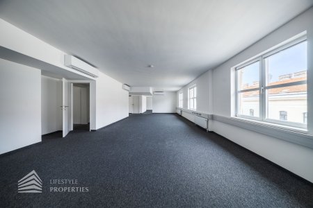 Erstbezug! Geräumiges 4-Zimmer Büro in Toplage
