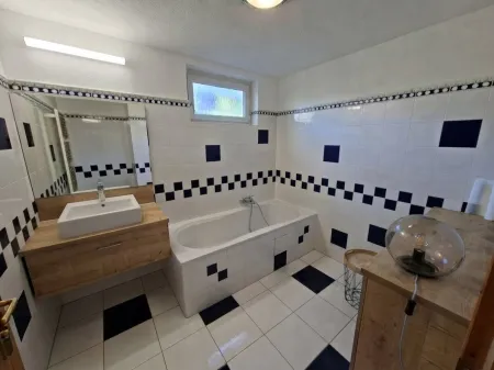 Badezimmer KG