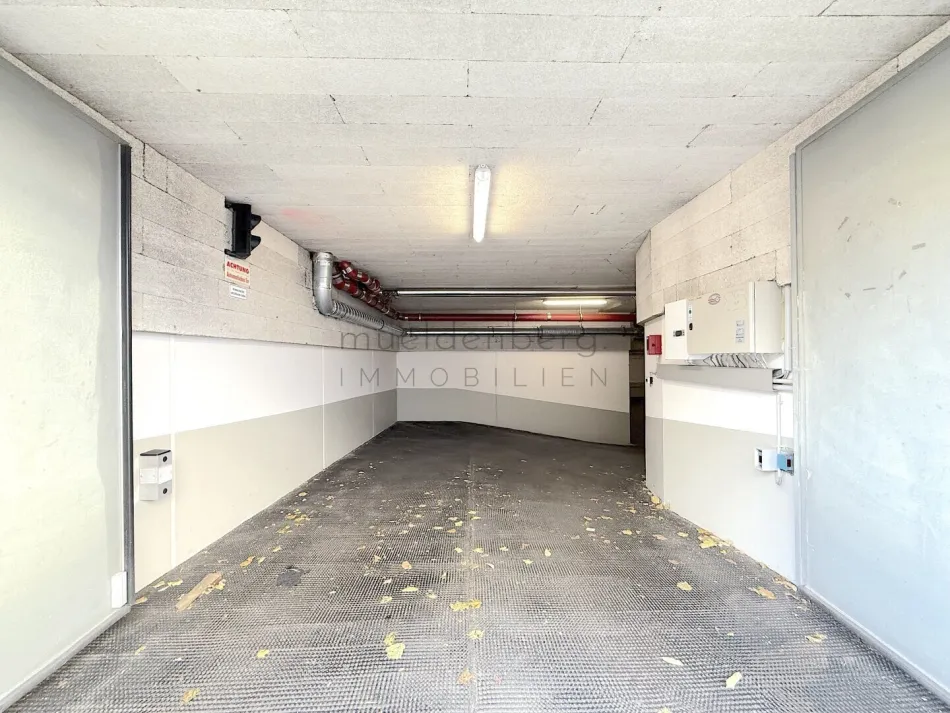 2 Garagenplätze zu je € 17.000 nahe Hütteldorfer Straße (U3 Station) - Bild