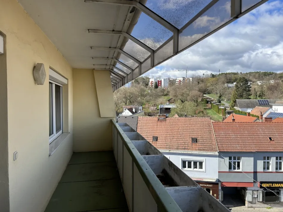 +++Wohnung mit 69m² Wfl.+ Balkon in bester zentralen Lage, direkt in Oberpullendorf zu vermieten! +KEINE ABLÖSE!+++ - Bild