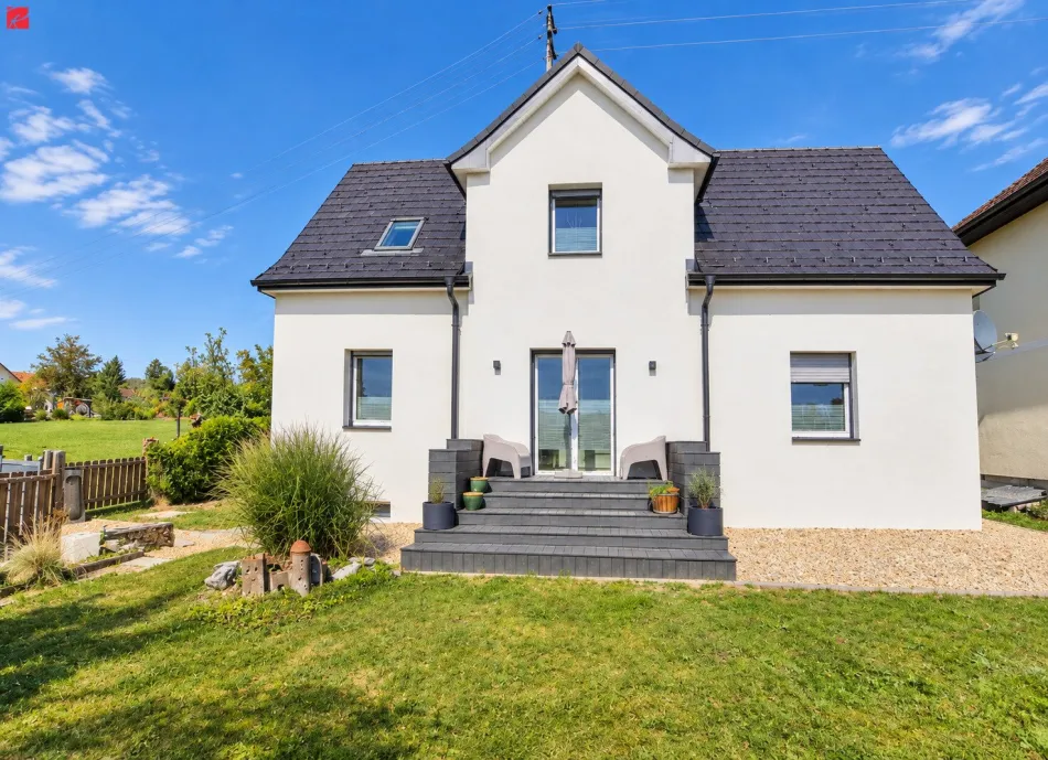 SÖCHAU – 10 Minuten von Fürstenfeld! Vollsaniert mit PV-Anlage & Südterrasse - Titelbild