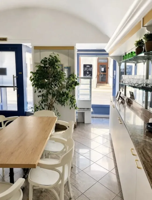 FREQUENZLAGE KLEINES ABER FEINES KAFFEE RESTAURANT IM HERZEN VON MÖDLING GASTROTEL IMMOBILIEN - Bild